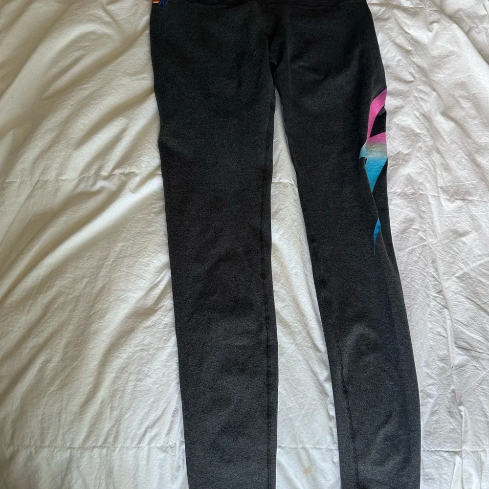 Aviator Nation Charcoal Leggings with Vibrant Lightning Bolt - Picture 5 of 6